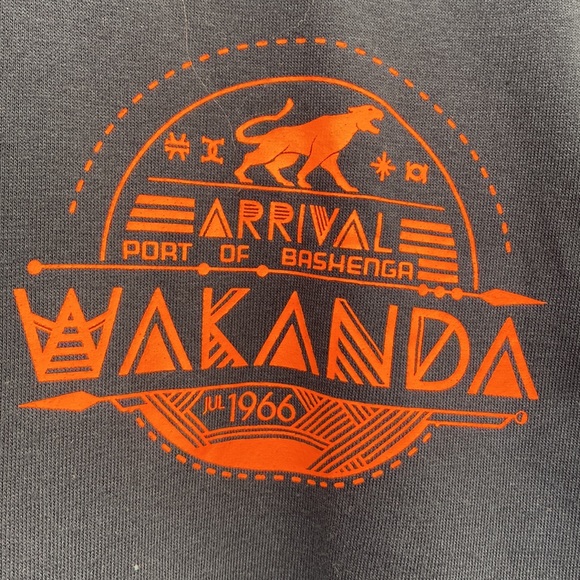 Wakanda Marvel Long Sleeve Shirt - Picture 2 of 11